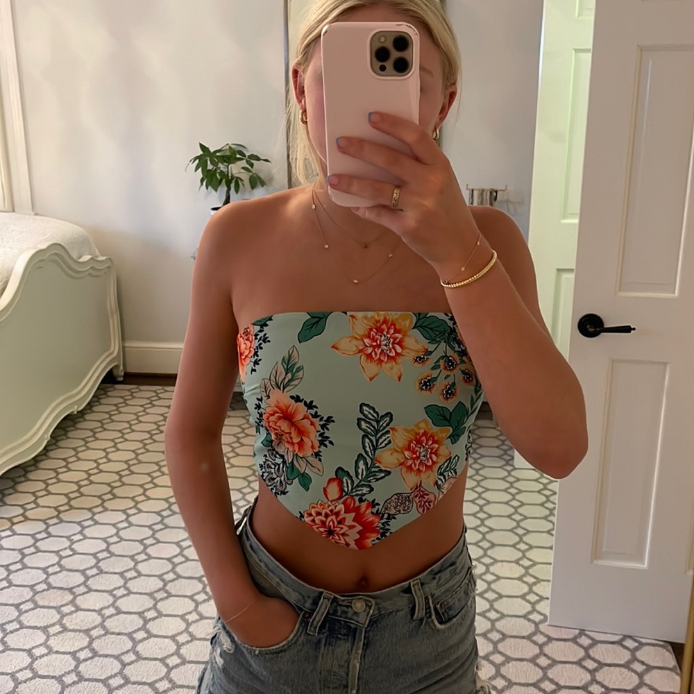 Superdown floral crop top
